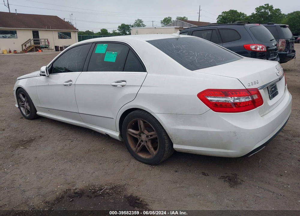 2011 MERCEDES-BENZ E 350 4MATIC VIN: WDDHF8HB6BA350340