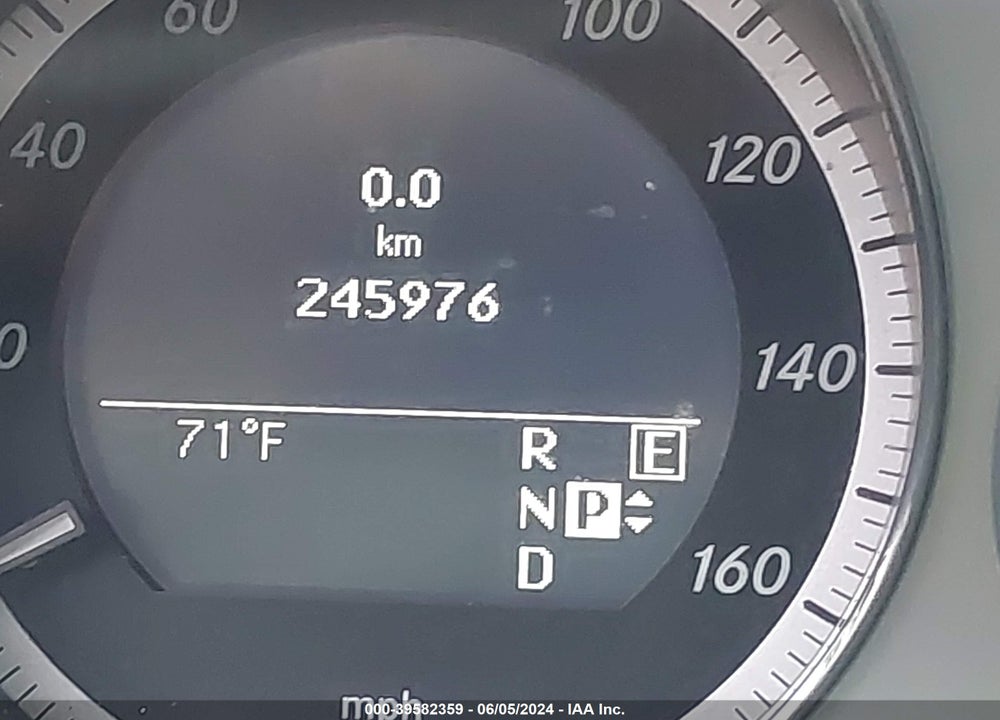 2011 MERCEDES-BENZ E 350 4MATIC VIN: WDDHF8HB6BA350340