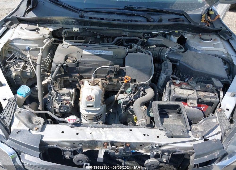 2015 HONDA ACCORD LX VIN: 1HGCR2F38FA175343