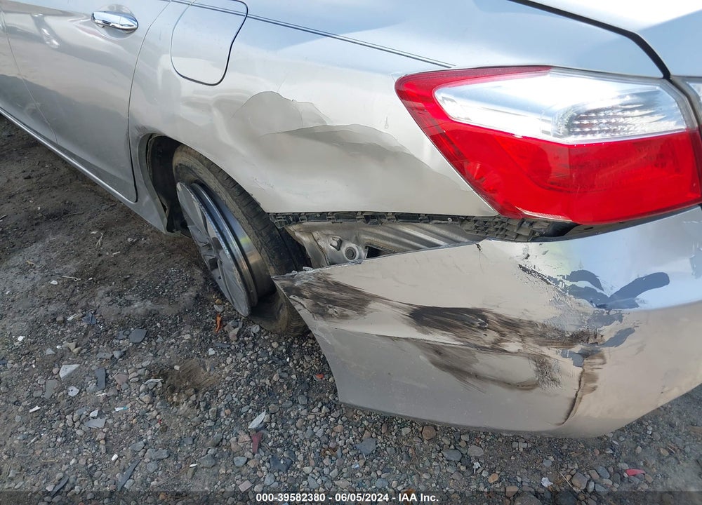 2015 HONDA ACCORD LX VIN: 1HGCR2F38FA175343