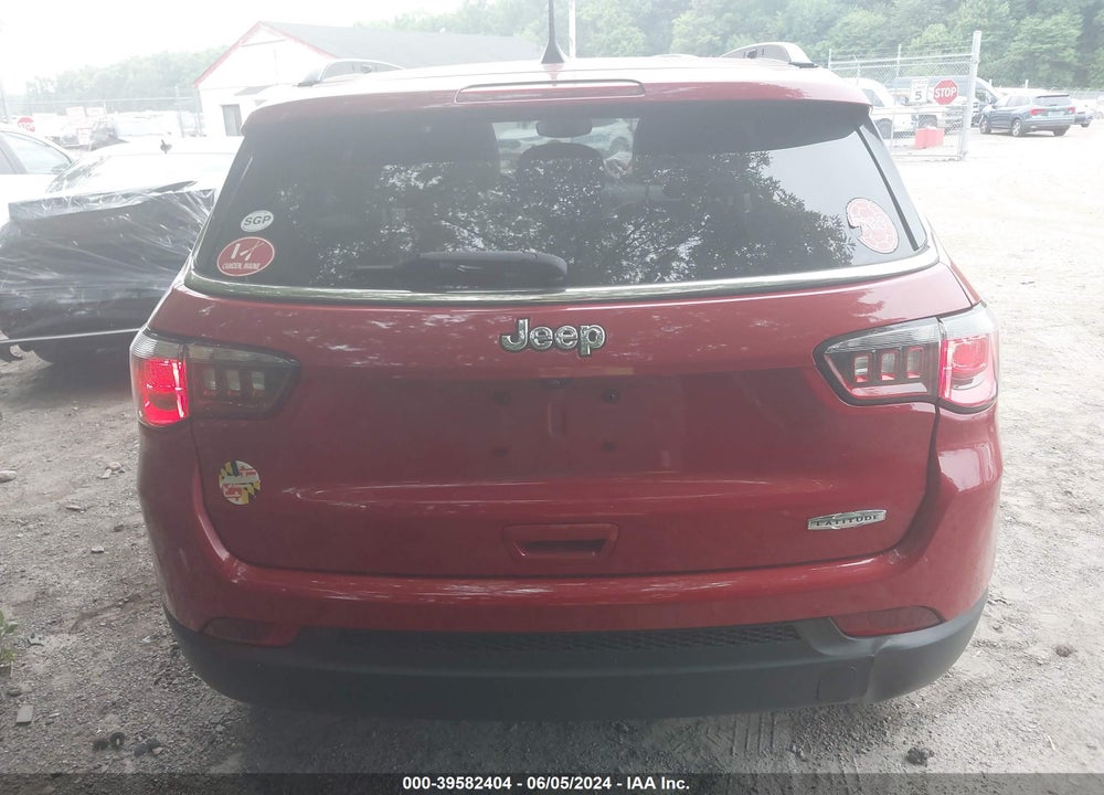 2018 JEEP COMPASS SUN AND WHEEL FWD VIN: 3C4NJCBB0JT495226