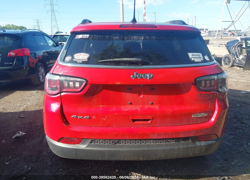 2018 JEEP COMPASS LATITUDE 4X4 VIN: 3C4NJDBB3JT308096