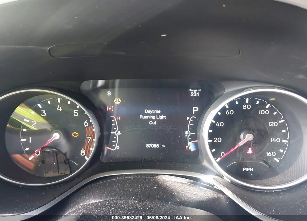 2018 JEEP COMPASS LATITUDE 4X4 VIN: 3C4NJDBB3JT308096