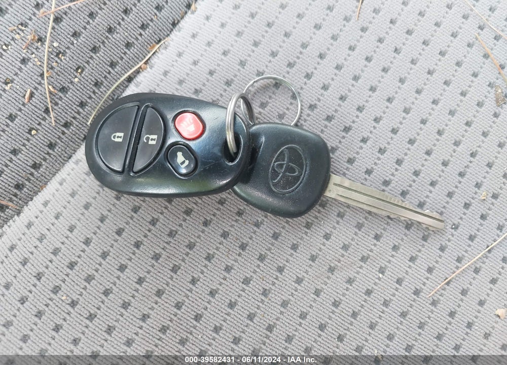 2006 TOYOTA SIENNA LE VIN: 5TDZA23CX6S495223