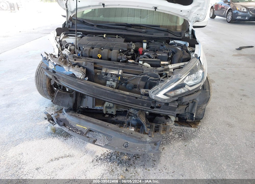 2018 NISSAN SENTRA SV VIN: 3N1AB7APXJY283648