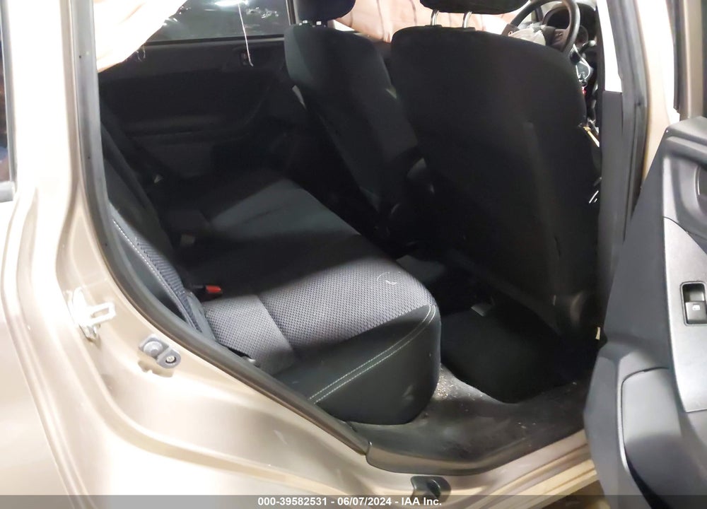 2016 SUBARU FORESTER 2.5I PREMIUM VIN: JF2SJADC6GH549103