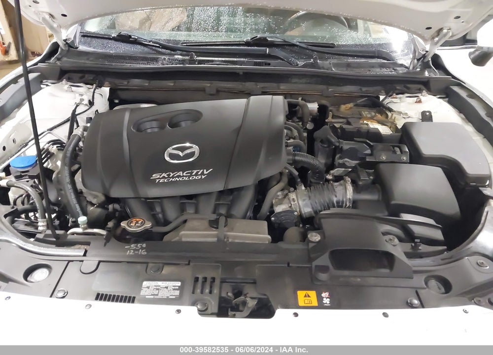 2014 MAZDA 3 I TOURING VIN: JM1BM1V77E1154599