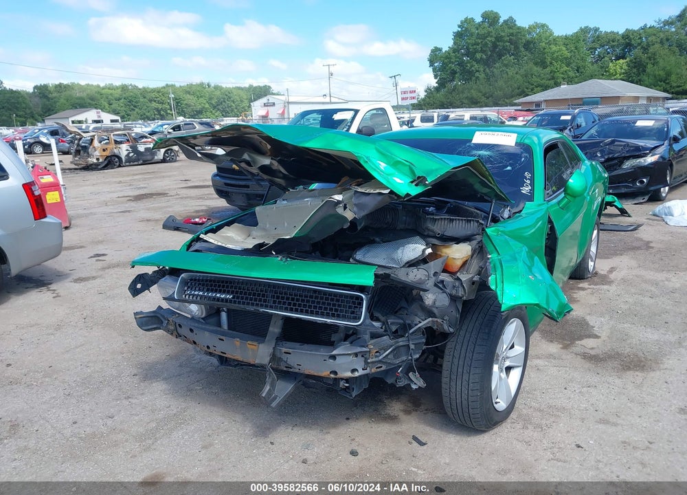 2013 DODGE CHALLENGER SXT VIN: 2C3CDYAG9DH645635