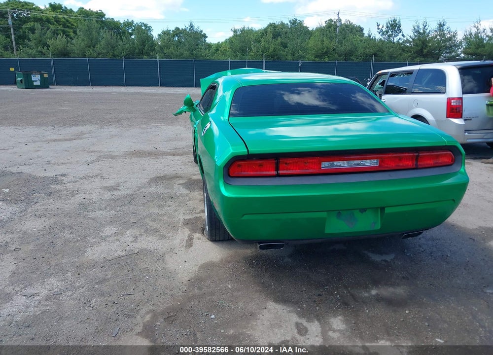2013 DODGE CHALLENGER SXT VIN: 2C3CDYAG9DH645635