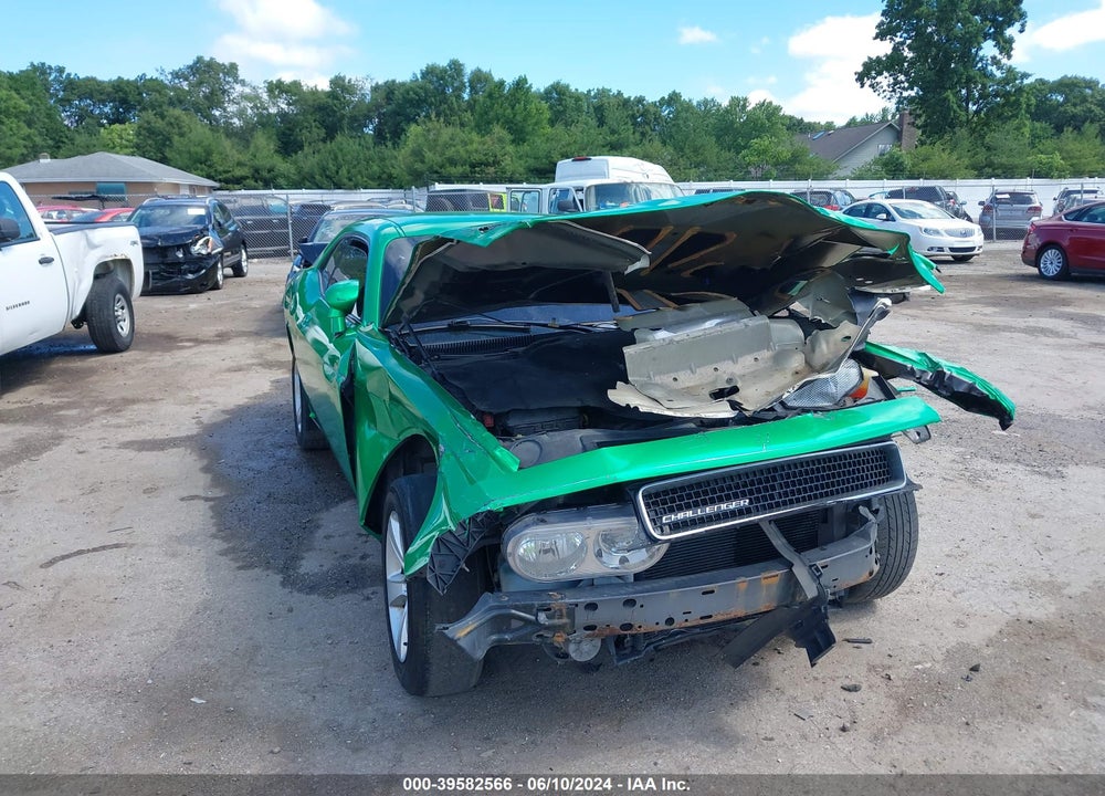 2013 DODGE CHALLENGER SXT VIN: 2C3CDYAG9DH645635