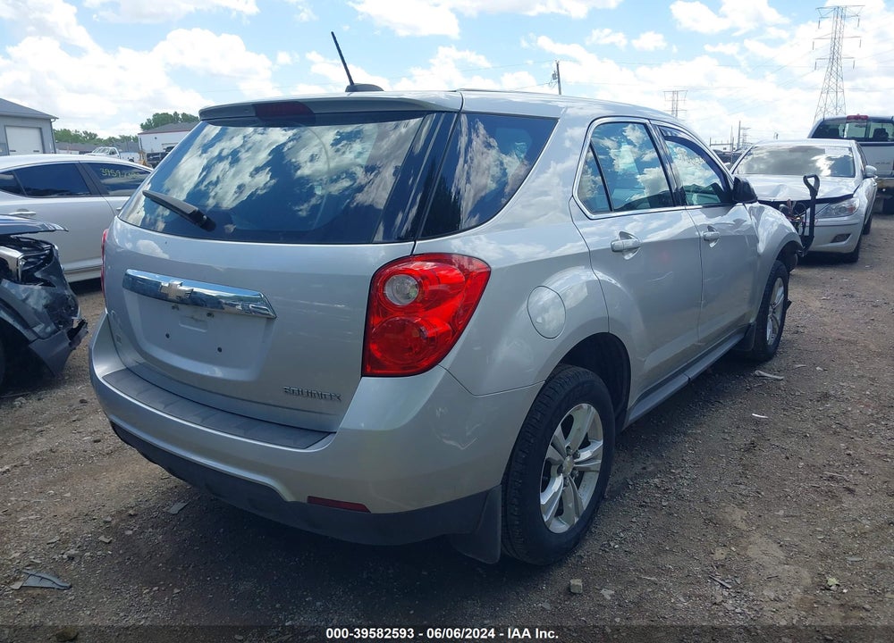 2015 CHEVROLET EQUINOX LS VIN: 2GNALAEK9F1177923