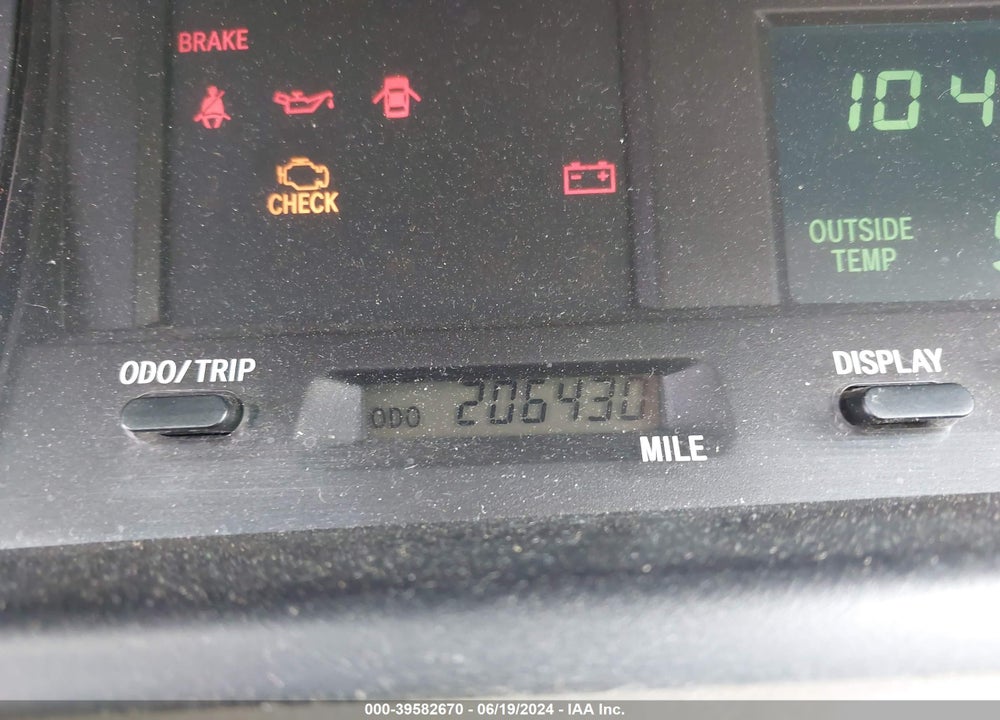 2000 TOYOTA AVALON XLS VIN: 4T1BF28BXYU106349