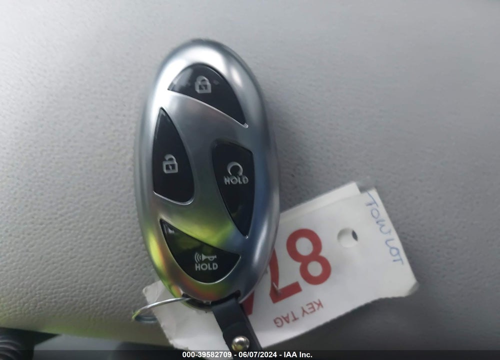 2024 HYUNDAI ELANTRA LIMITED VIN: KMHLP4DG2RU673784