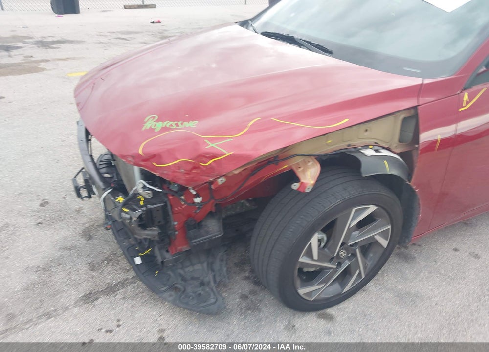 2024 HYUNDAI ELANTRA LIMITED VIN: KMHLP4DG2RU673784