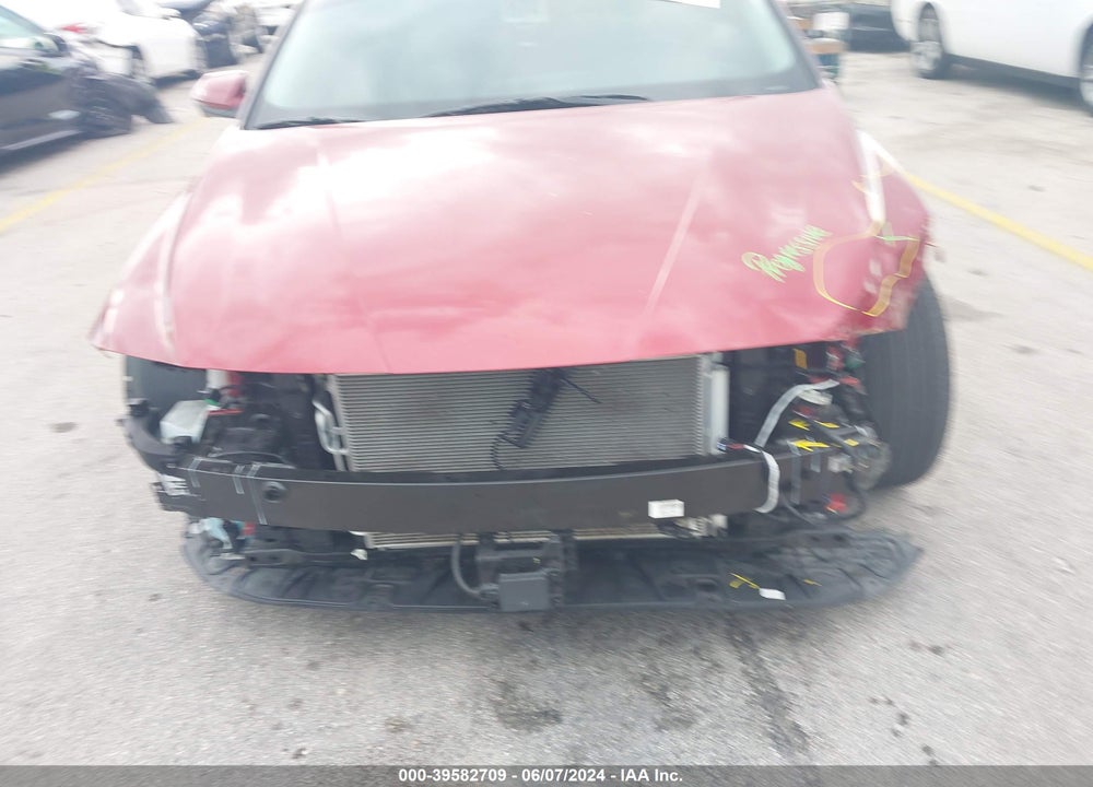 2024 HYUNDAI ELANTRA LIMITED VIN: KMHLP4DG2RU673784