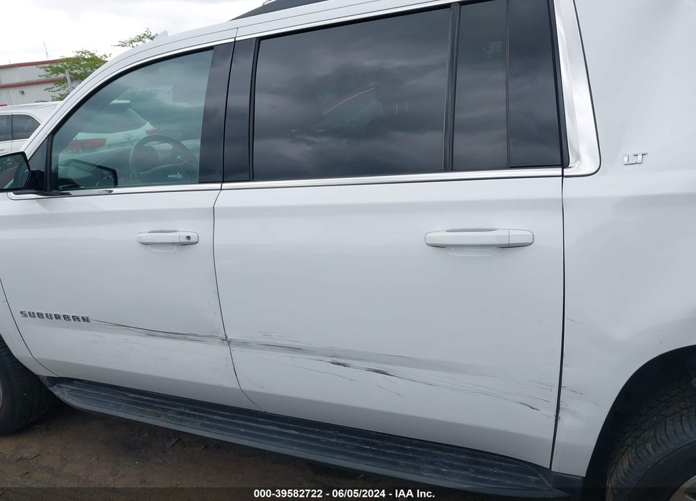 2019 CHEVROLET SUBURBAN LT VIN: 1GNSKHKC2KR277375