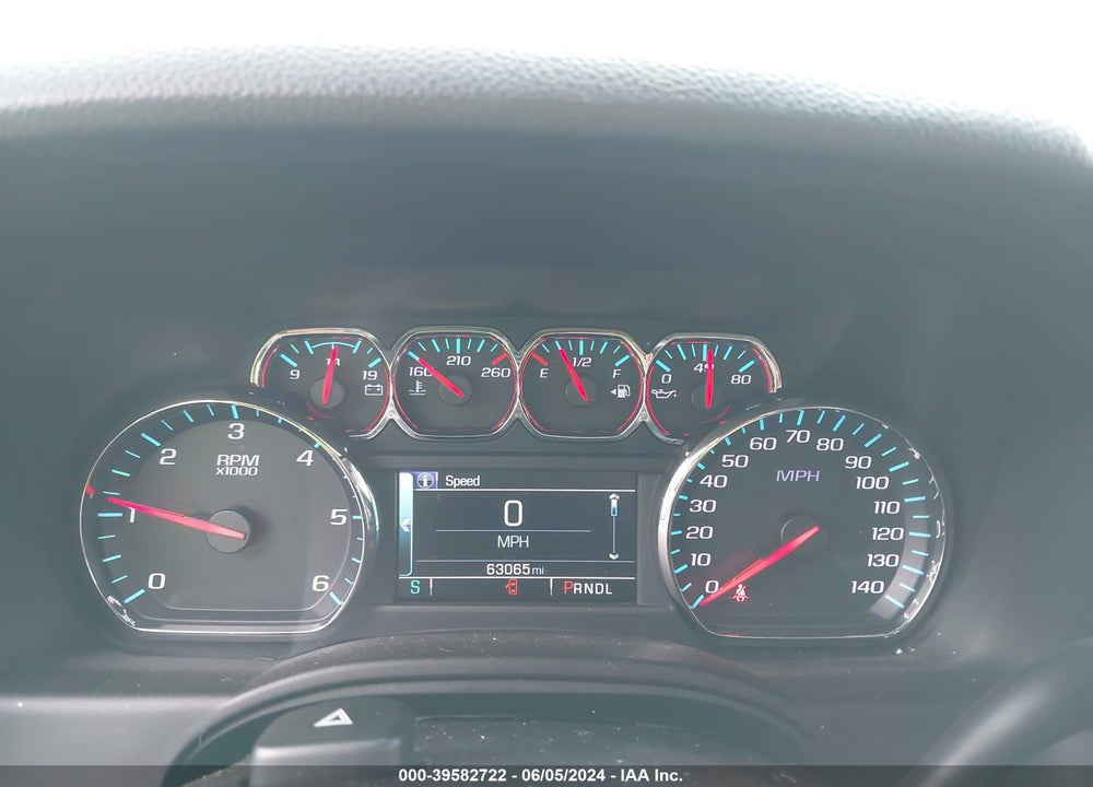 2019 CHEVROLET SUBURBAN LT VIN: 1GNSKHKC2KR277375