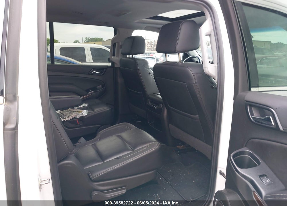 2019 CHEVROLET SUBURBAN LT VIN: 1GNSKHKC2KR277375
