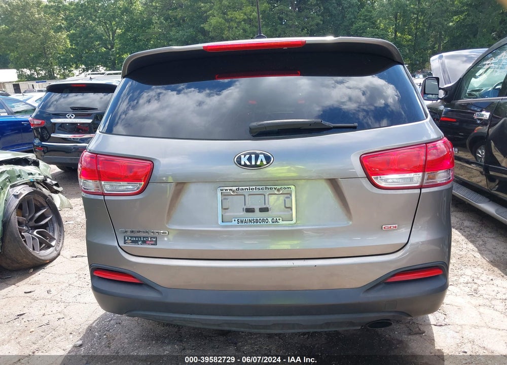 2017 KIA SORENTO 2.4L L VIN: 5XYPG4A32HG300235