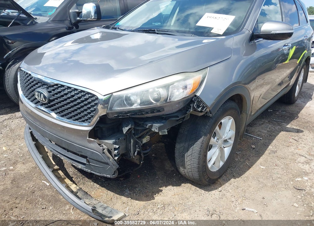 2017 KIA SORENTO 2.4L L VIN: 5XYPG4A32HG300235