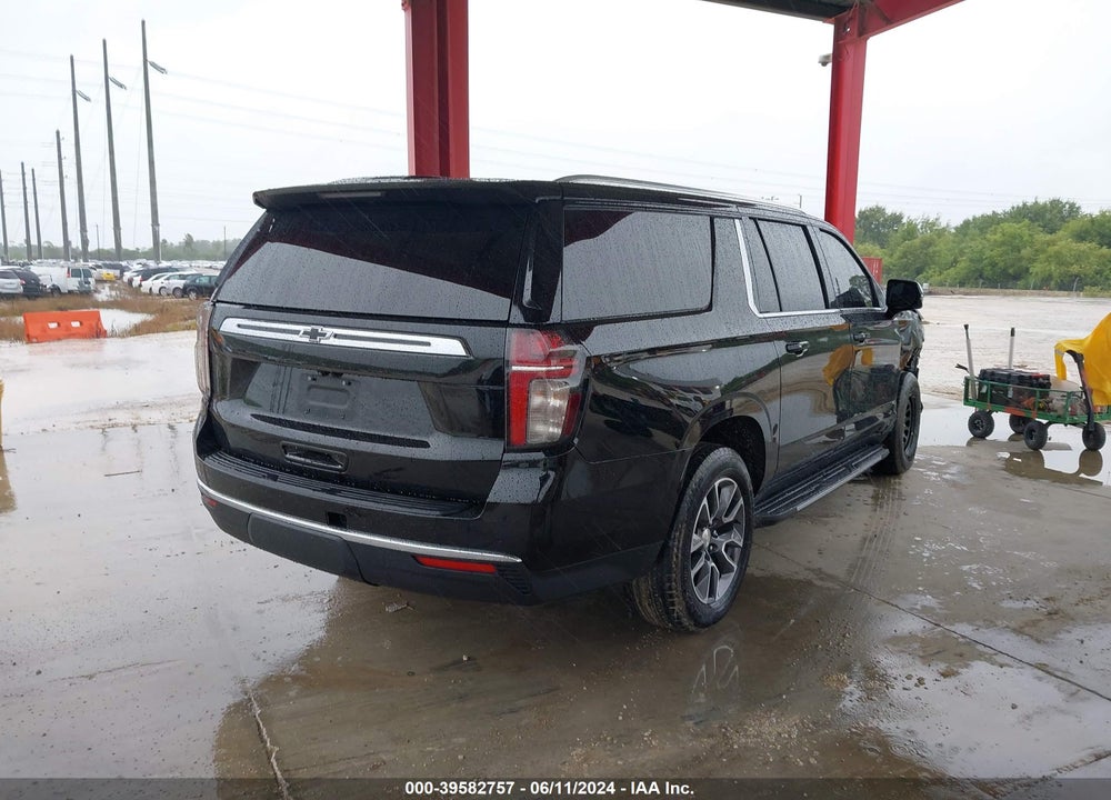 2022 CHEVROLET SUBURBAN 4WD LT VIN: 1GNSKCKD6NR319272