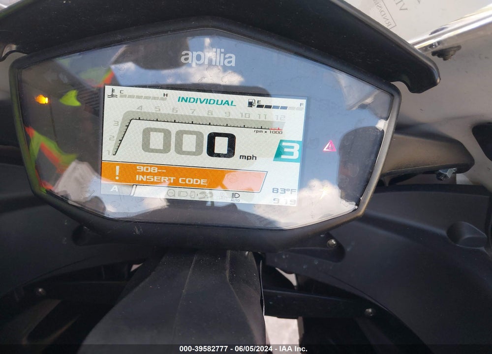 2022 APRILIA RS 660 FACTORY LIMITED EDITION VIN: ZD4KSUP08NS000280