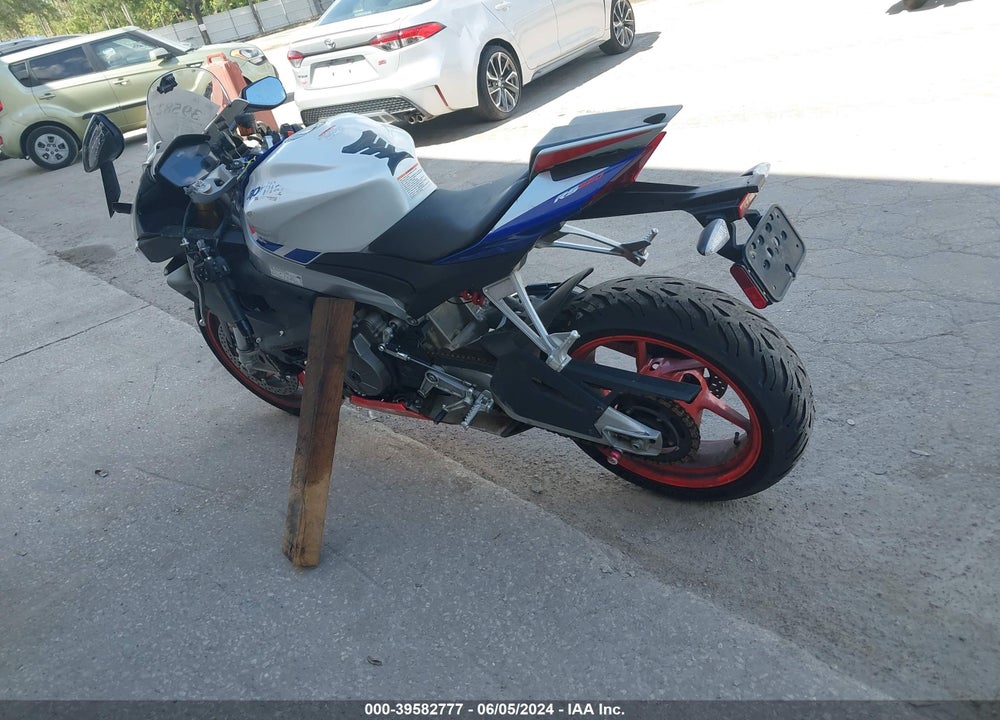 2022 APRILIA RS 660 FACTORY LIMITED EDITION VIN: ZD4KSUP08NS000280