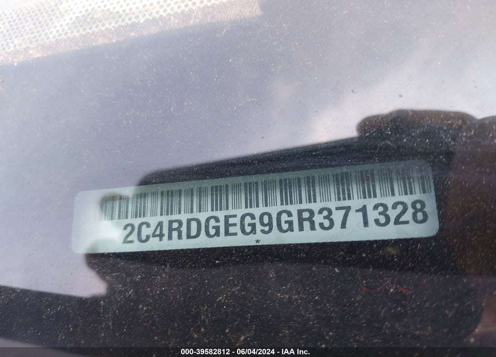 2016 DODGE GRAND CARAVAN R/T VIN: 2C4RDGEG9GR371328