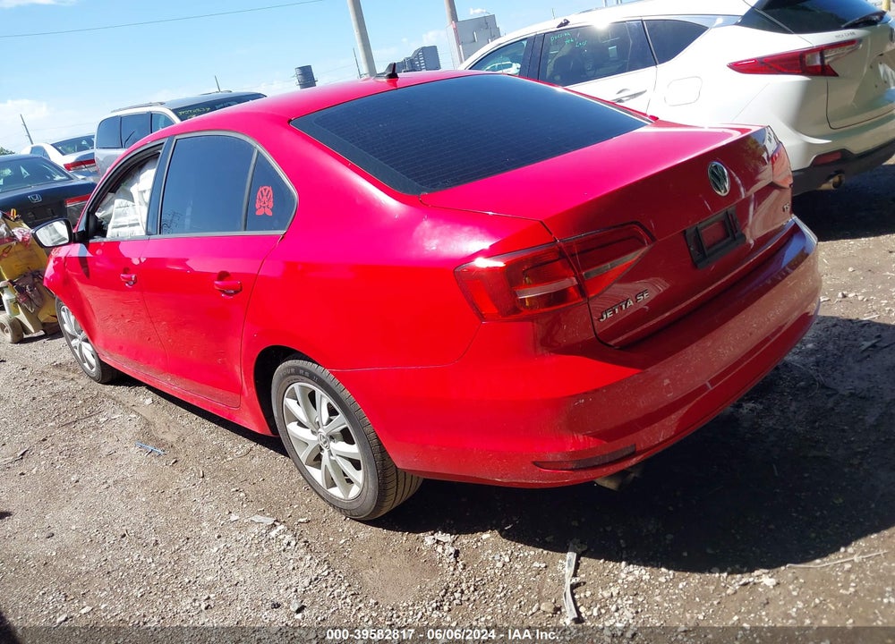 2015 VOLKSWAGEN JETTA 1.8T SE VIN: 3VWD17AJ7FM263961