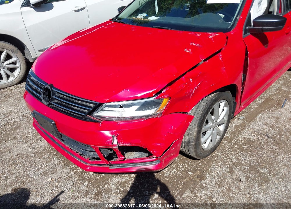 2015 VOLKSWAGEN JETTA 1.8T SE VIN: 3VWD17AJ7FM263961