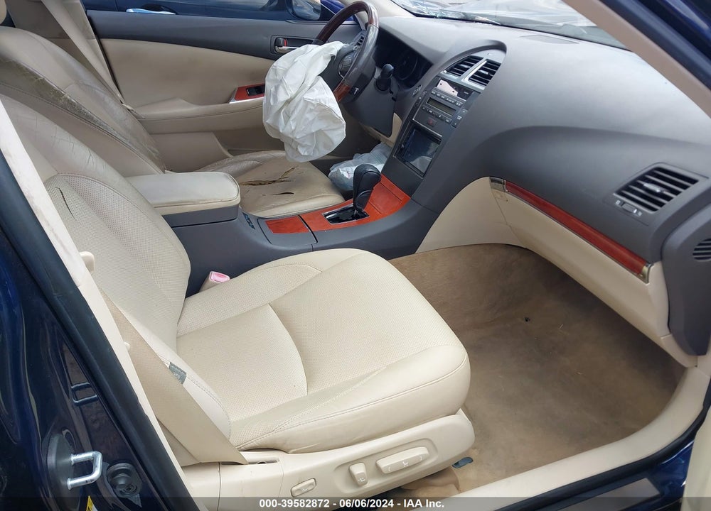 2011 LEXUS ES 350 VIN: JTHBK1EG2B2422775