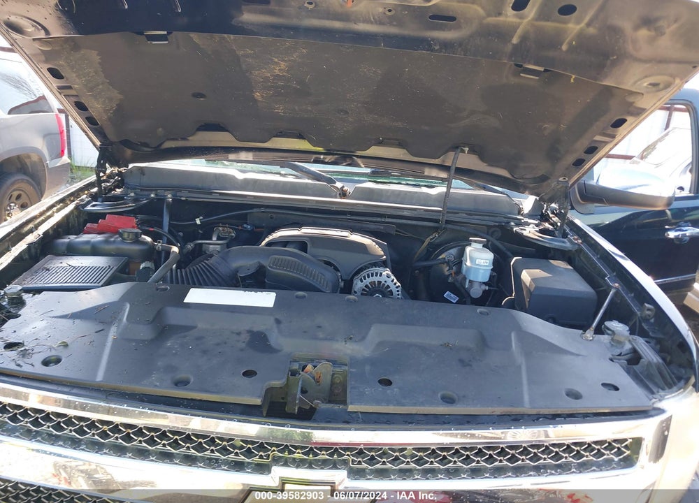2010 CHEVROLET SILVERADO 1500 LT VIN: 3GCRCSE03AG269142