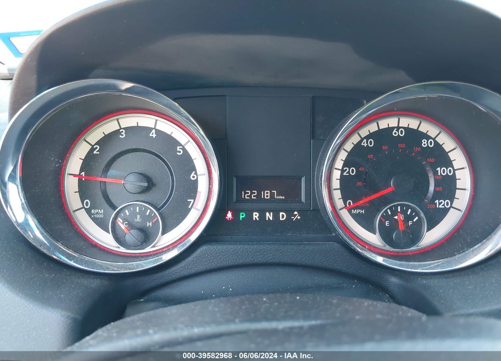 2017 DODGE GRAND CARAVAN SXT VIN: 2C4RDGCG5HR746605