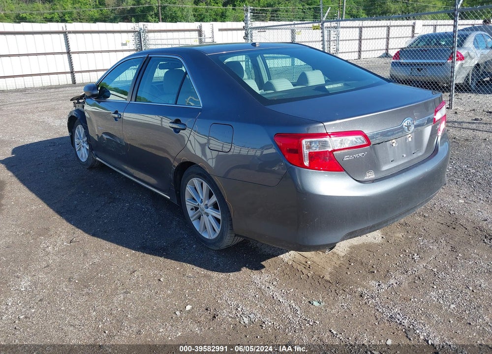 2014 TOYOTA CAMRY XLE V6 VIN: 4T1BK1FK2EU537725