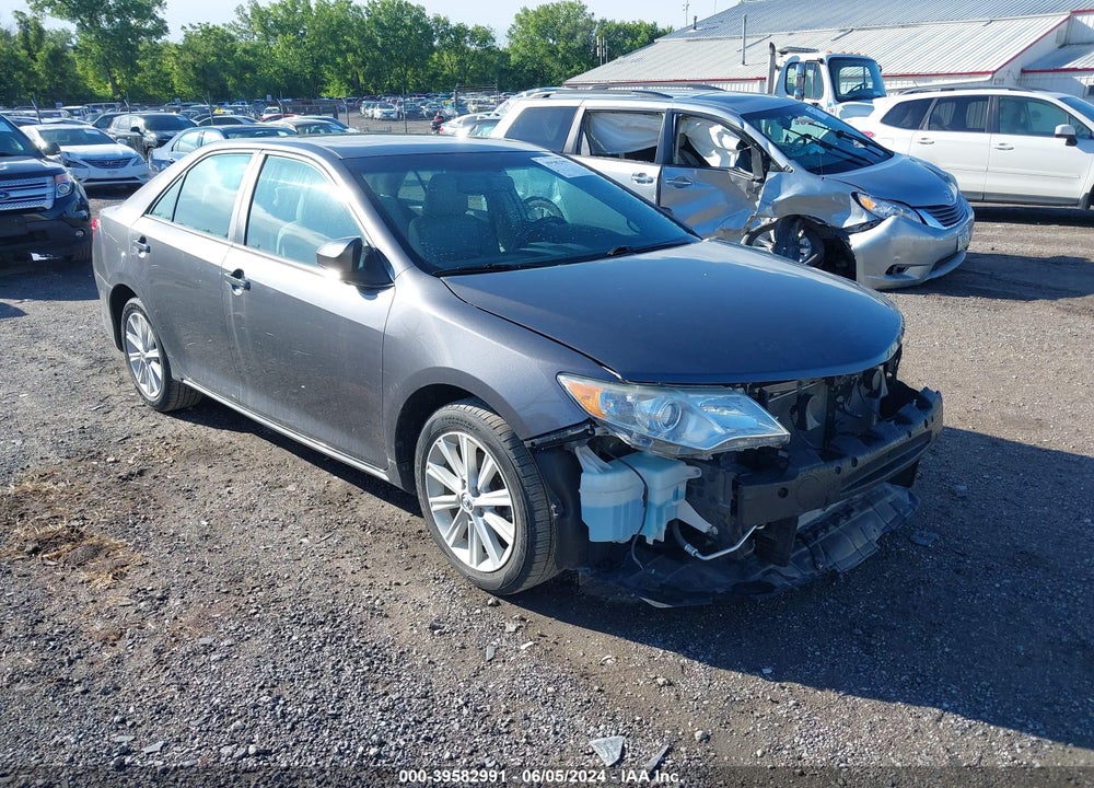 2014 TOYOTA CAMRY XLE V6 VIN: 4T1BK1FK2EU537725