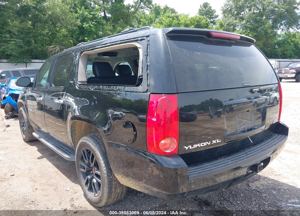 2013 GMC YUKON XL 1500 SLT VIN: 1GKS1KE05DR310452