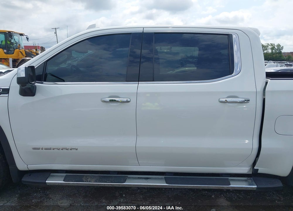 2022 GMC SIERRA 1500 LIMITED 4WD SHORT BOX SLT VIN: 3GTU9DED9NG108856