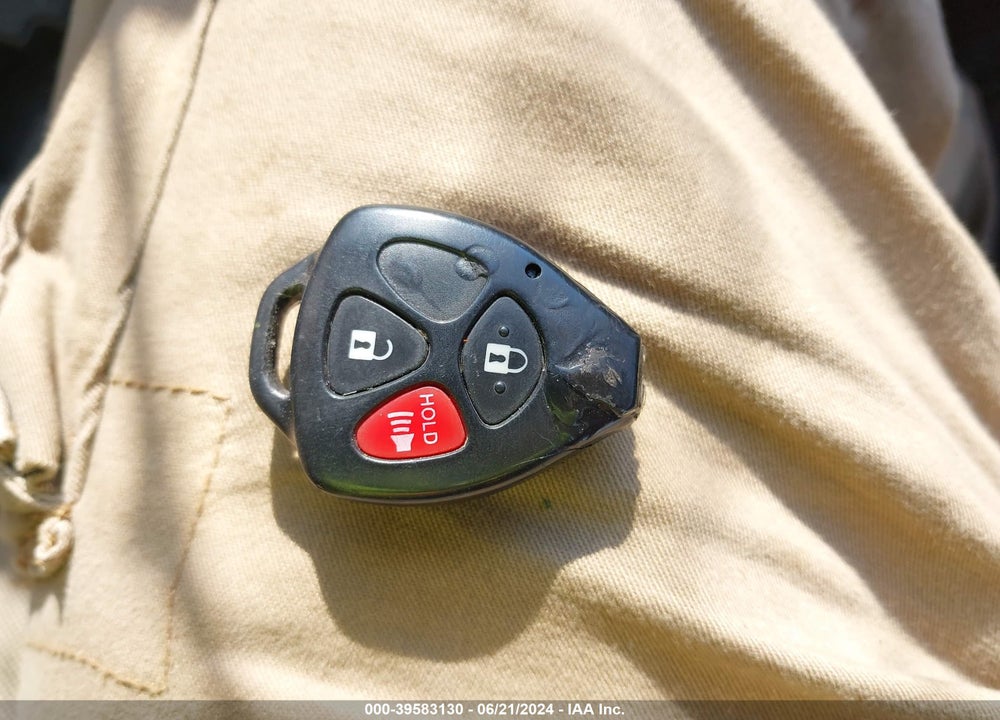 2011 TOYOTA RAV4 VIN: 2T3BF4DV5BW140774