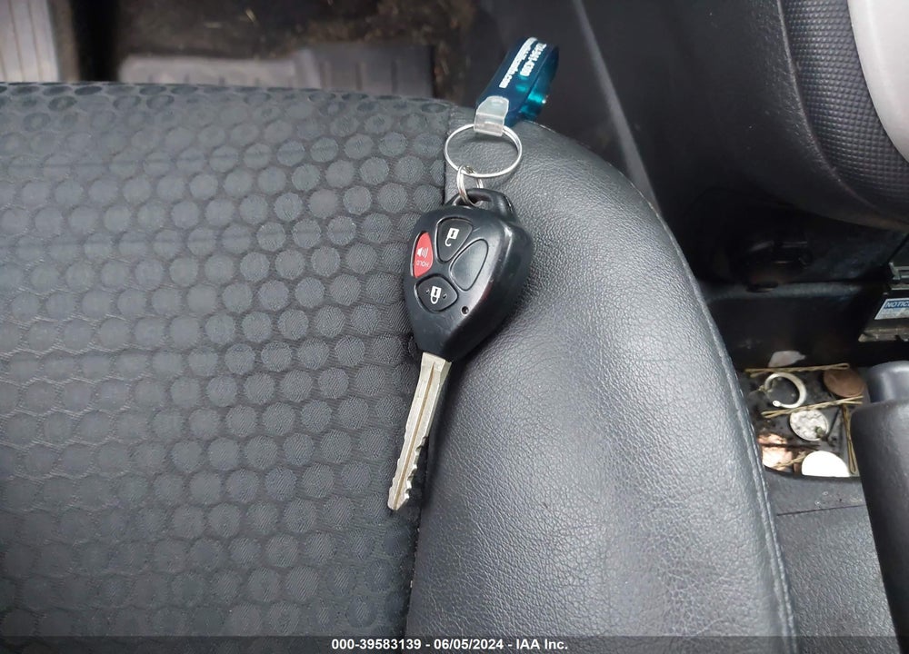 2009 PONTIAC VIBE GT VIN: 5Y2SR67039Z429083