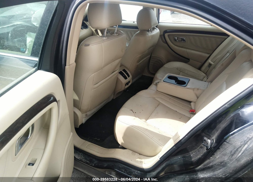 2016 FORD TAURUS LIMITED VIN: 1FAHP2F82GG107565