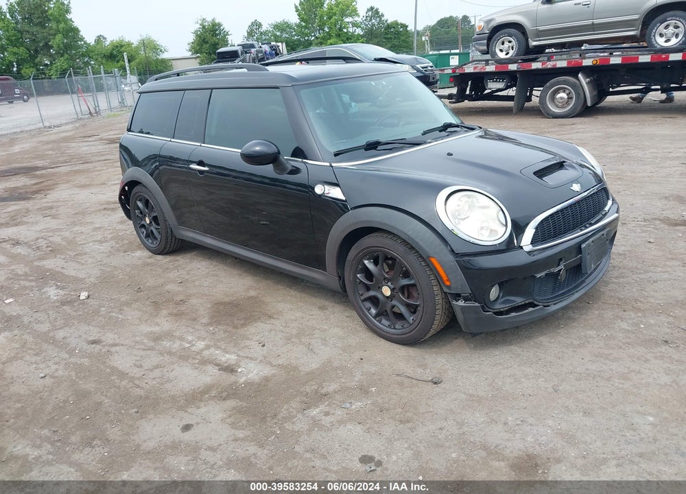 2009 MINI COOPER S CLUBMAN VIN: WMWMM33549TP74758