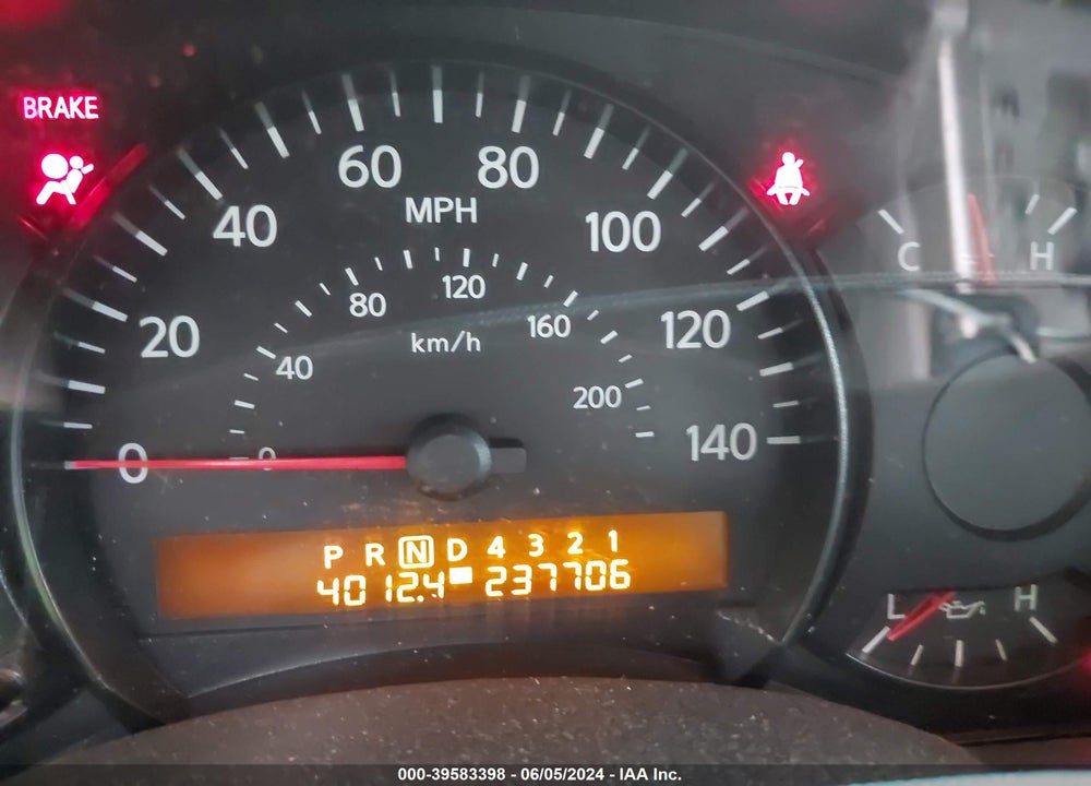 2006 NISSAN TITAN SE VIN: 1N6BA07A36N527138