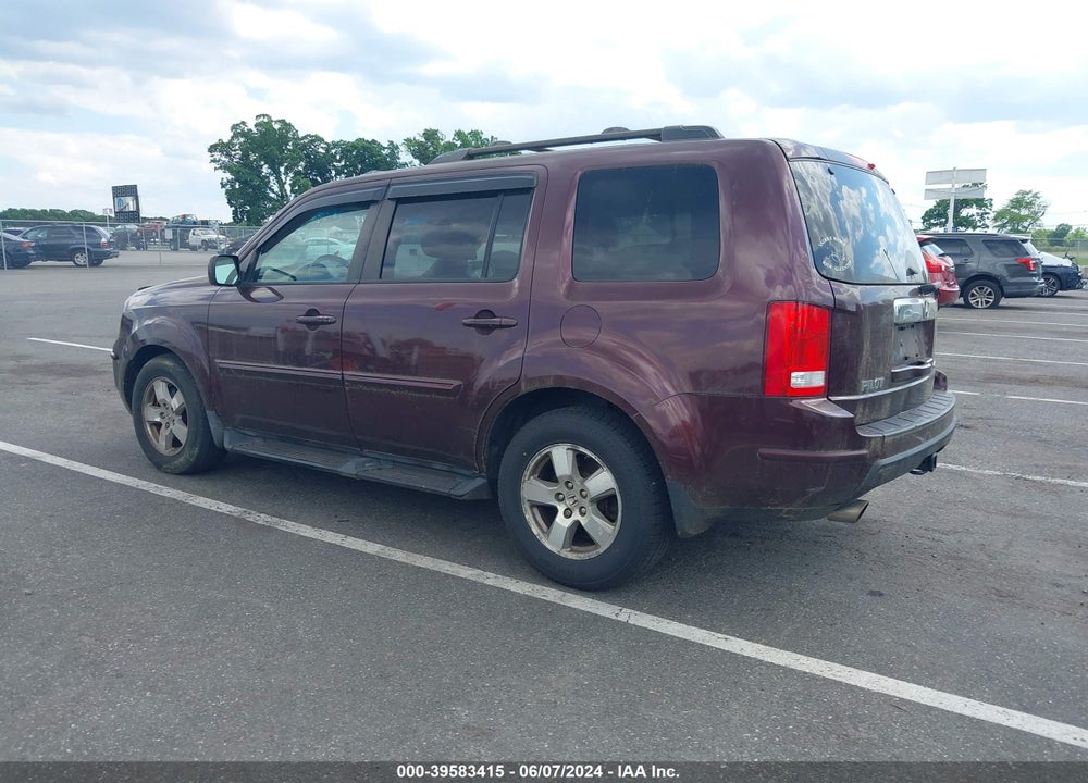 2010 HONDA PILOT EX-L VIN: 5FNYF4H67AB039740