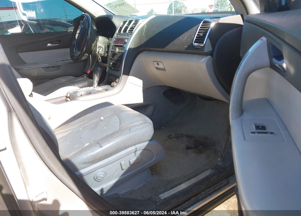 2008 GMC ACADIA SLT-2 VIN: 1GKEV337X8J125924