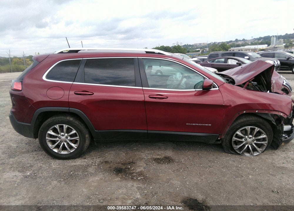 2019 JEEP CHEROKEE LATITUDE 4X4 VIN: 1C4PJMCB5KD211948