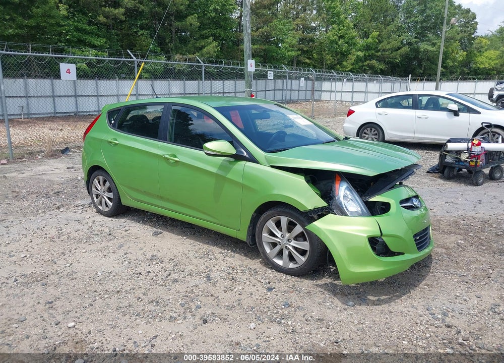 2013 HYUNDAI ACCENT SE VIN: KMHCU5AE8DU079260