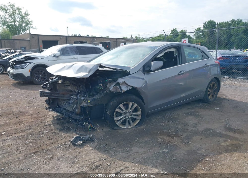 2013 HYUNDAI ELANTRA GT VIN: KMHD35LE6DU101115
