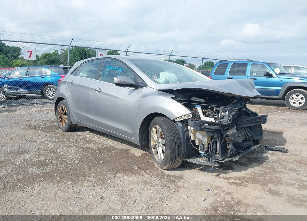 2013 HYUNDAI ELANTRA GT VIN: KMHD35LE6DU101115