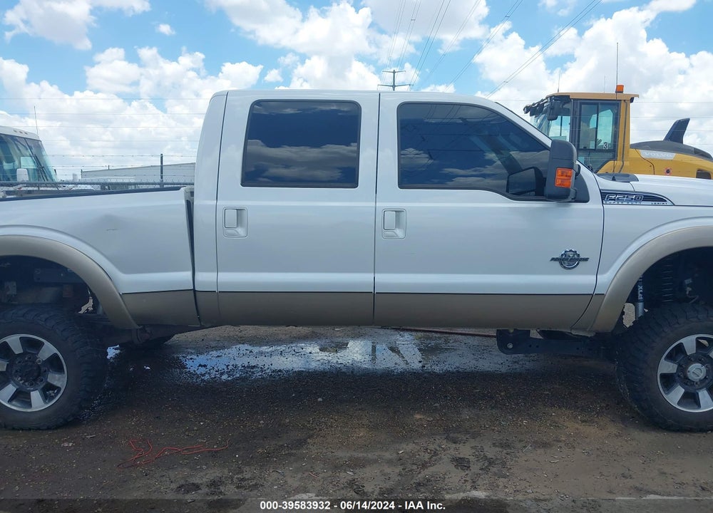 2013 FORD F-250 LARIAT VIN: 1FT7W2BT3DEA07985