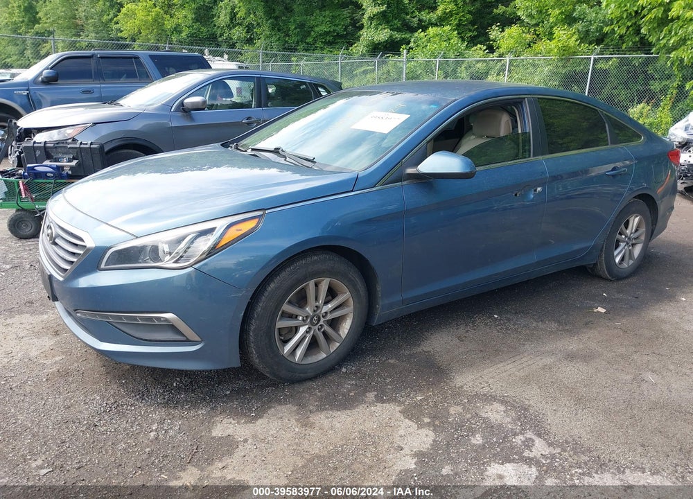 2015 HYUNDAI SONATA SE VIN: 5NPE24AF6FH088512